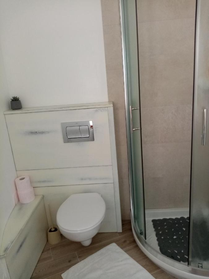 Rooms Serafin Motovun Exterior photo