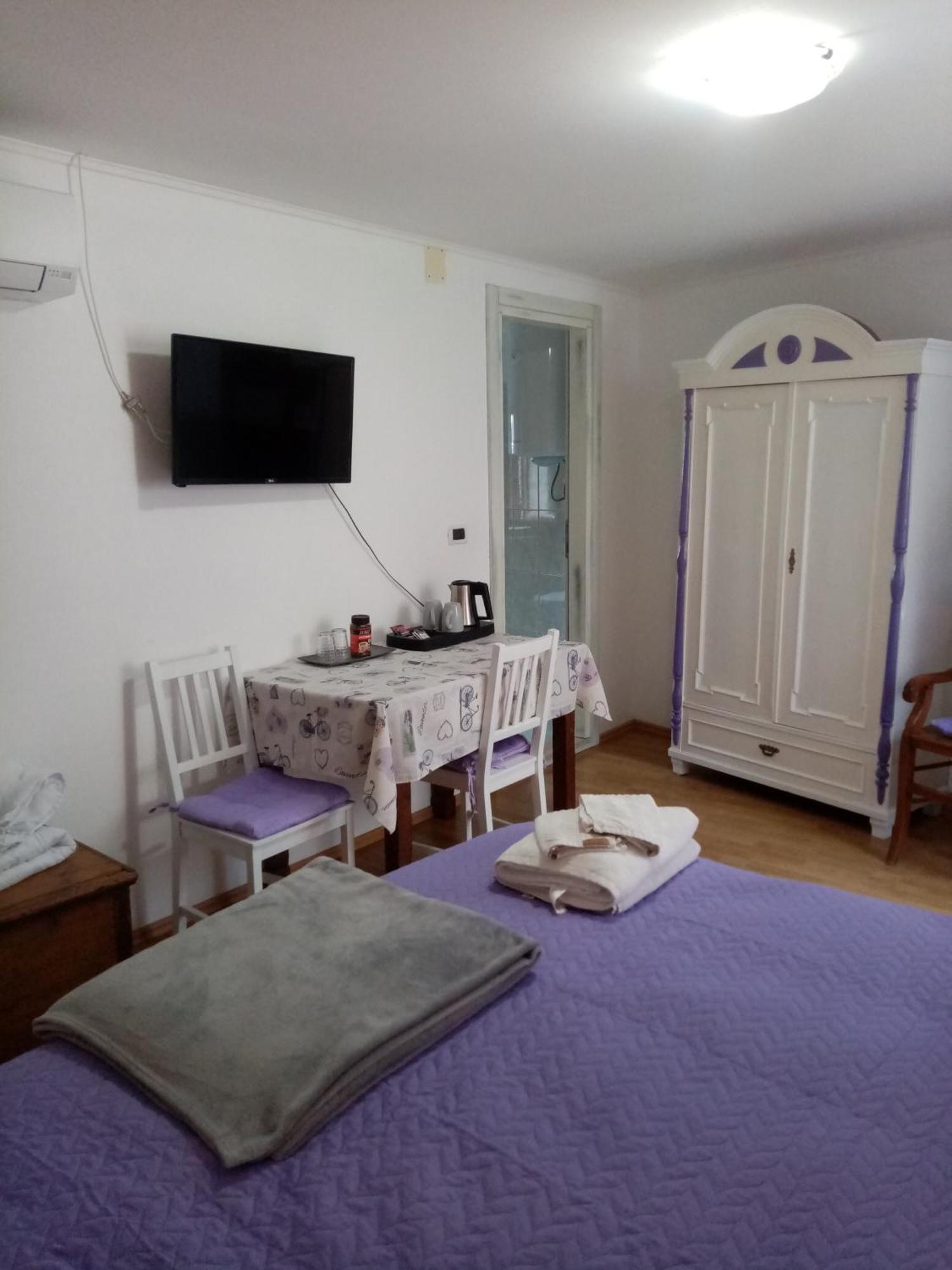 Rooms Serafin Motovun Exterior photo